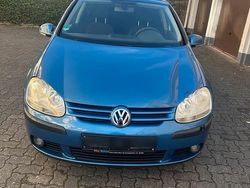 Blau Gebraucht 2004 VW Golf V R Limousine | 4.700 € (Etwas zu teuer)