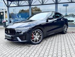 Schwarz Gebraucht 2022 Maserati Levante SUV | 68.200 € (Fairer Preis)
