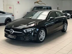 Nachtschwarz unilack Gebraucht 2021 Mercedes 220 Cabrio | 25.700 €