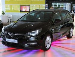 Onyx schwarz Gebraucht 2021 Opel Astra Elegance Kombi | 11.950 € (Fairer Preis)