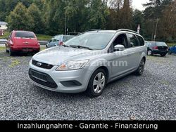 Silber Gebraucht 2010 Ford Focus Style Limousine | 1.990 € (Fairer Preis)