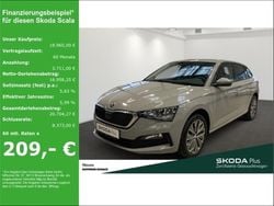Grau Gebraucht 2023 Skoda Scala Tour Kleinwagen | 18.960 € (Fairer Preis)