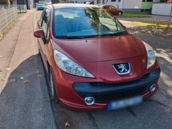 Rot Gebraucht 2008 Peugeot 207 Kleinwagen | 1.600 € (Fairer Preis)