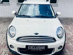 Weiß Gebraucht 2011 Mini One Clubman Kombi | 5.000 € (Teuer)
