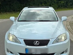 Weiß Gebraucht 2006 Lexus IS220d Limousine | 6.900 € (Teuer)