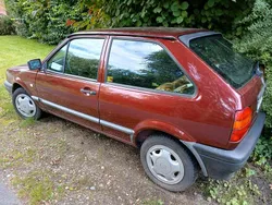 Rot Gebraucht 1994 VW Polo Kleinwagen | 2.777 €