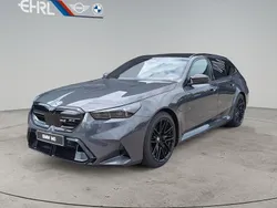 Grau Neu 2025 BMW M5 Shadowline Kombi | 159.840 € (Teuer)
