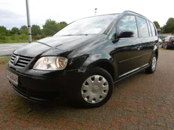 Schwarz Gebraucht 2006 VW Touran Trendline Van / Kleinbus | 2.850 € (Fairer Preis)