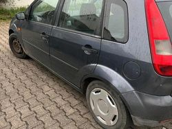 Grau Gebraucht 2003 Ford Fiesta Kleinwagen | 599 €