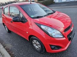 Rot Gebraucht 2013 Chevrolet Spark Kleinwagen | 2.550 € (Fairer Preis)