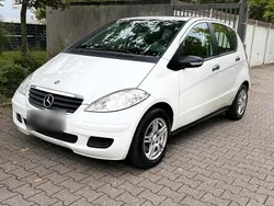 Weiß Gebraucht 2008 Mercedes A160 Classic Limousine | 2.899 € (Guter Preis)