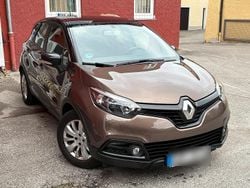 Braun Gebraucht 2014 Renault Captur Dynamique SUV | 12.500 € (Teuer)