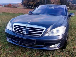 Grau Gebraucht 2006 Mercedes S450 Limousine | 9.900 € (Fairer Preis)