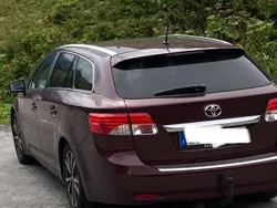 Violet Gebraucht 2013 Toyota Avensis Edition Kombi | 3.800 € (Superpreis)