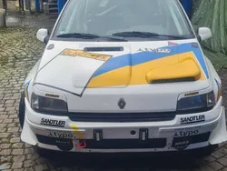 Weiß Gebraucht 1991 Renault Clio Kleinwagen | 12.500 €