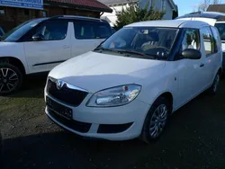 Weiß Gebraucht 2014 Skoda Roomster Kombi | 3.999 € (Fairer Preis)