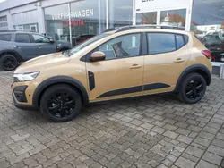 Safari beige Neu 2024 Dacia Sandero Extreme Kleinwagen | 18.960 € (Fairer Preis)