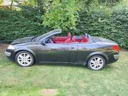 Schwarz Gebraucht 2005 Renault Mégane Cabriolet Privilege Cabrio | 1.700 € (Fairer Preis)