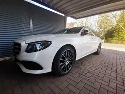 Weiß Gebraucht 2019 Mercedes E220 Limousine | 29.300 € (Fairer Preis)