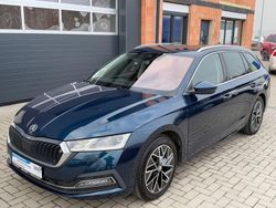 Blau Gebraucht 2020 Skoda Octavia First Edition Kombi | 16.799 € (Etwas zu teuer)