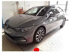 Grau Gebraucht 2021 VW Golf VIII Active Limousine | 17.990 € (Fairer Preis)