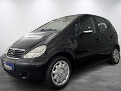Schwarz Gebraucht 2004 Mercedes A140 Classic Limousine | 2.400 € (Fairer Preis)