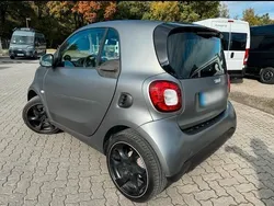 Grau Gebraucht 2016 Smart ForTwo Coupé Coupé | 13.500 € (Teuer)