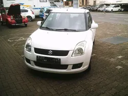 Weiß Gebraucht 2009 Suzuki Swift Comfort Limousine | 5.600 € (Fairer Preis)