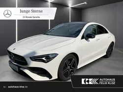 Weiß Gebraucht 2024 Mercedes CLA200 Premium Limousine | 37.400 € (Fairer Preis)