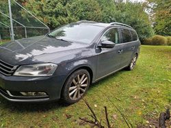 Grau Gebraucht 2012 VW Passat Kombi | 8.500 €