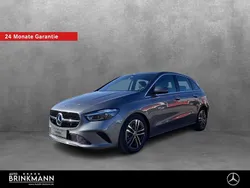 lack mountaingrau Gebraucht 2025 Mercedes B200 Progressive Van / Kleinbus | 34.780 € (Fairer Preis)