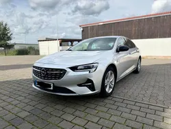 Silber Gebraucht 2021 Opel Insignia Elegance Limousine | 15.950 € (Guter Preis)