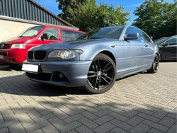 Grau Gebraucht 2005 BMW 325 Coupé | 4.450 €
