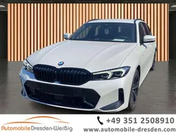 Weiß Gebraucht 2024 BMW 330 M Sport Kombi | 40.980 €