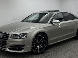 Cuveesilber Gebraucht 2017 Audi S8 Sport Limousine | 40.800 € (Guter Preis)
