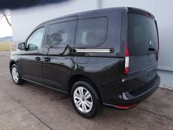 Deep black perleffekt Neu 2026 VW Caddy Basis Van / Kleinbus | 31.990 € (Superpreis)