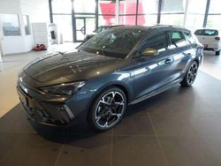 Magnetic grau Gebraucht 2024 Cupra Leon Kombi | 39.980 €