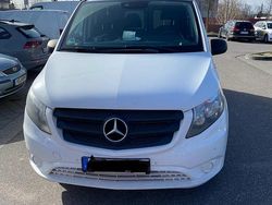 Weiß Gebraucht 2015 Mercedes Vito Van / Kleinbus | 15.000 €