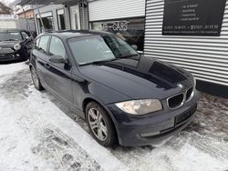 Blau Gebraucht 2009 BMW 120 Sport Line Kleinwagen | 3.990 € (Superpreis)