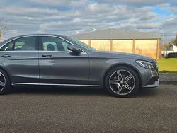 Grau Gebraucht 2017 Mercedes 220 Avantgarde Limousine | 19.500 €