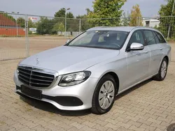 Silber Gebraucht 2019 Mercedes E220 Kombi | 14.790 € (Superpreis)