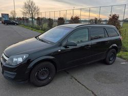 Schwarz Gebraucht 2006 Opel Astra Kombi | 1.200 € (Fairer Preis)