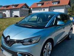 Blau Gebraucht 2016 Renault Scénic III Van / Kleinbus | 10.900 € (Teuer)