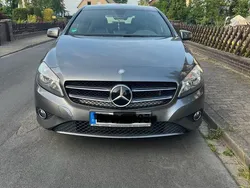 Grau Gebraucht 2013 Mercedes A180 Kombi | 8.700 € (Guter Preis)