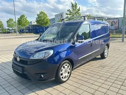 Blau Gebraucht 2016 Fiat Doblò Van / Kleinbus | 7.290 € (Etwas zu teuer)