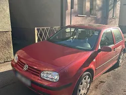 Rot Gebraucht 2000 VW Golf IV Kleinwagen | 2.700 € (Etwas zu teuer)