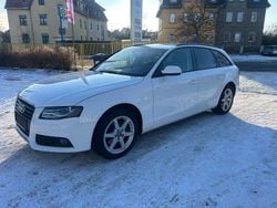 Weiß Gebraucht 2011 Audi A4 Ambition Kombi | 5.500 € (Superpreis)