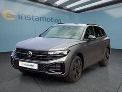 Grau Gebraucht 2024 VW Touareg SUV | 75.799 € (Etwas zu teuer)