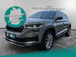 Grau Gebraucht 2024 Skoda Kodiaq Style SUV | 35.881 € (Superpreis)