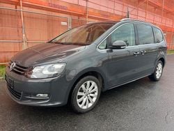 Grau Gebraucht 2012 VW Sharan Highline Van / Kleinbus | 5.990 € (Guter Preis)